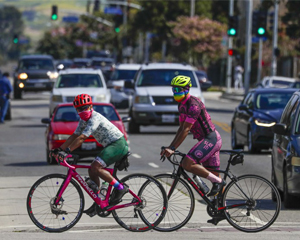 How do ordinary adults do aerobic exercise?